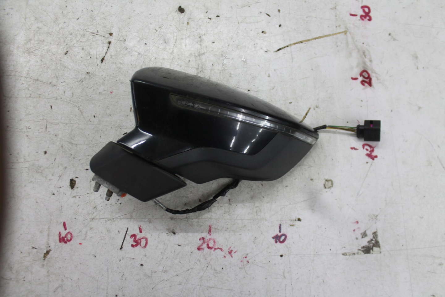 mirror left 6PIN SEAT LEON III LZ9Y 12-20 EURO