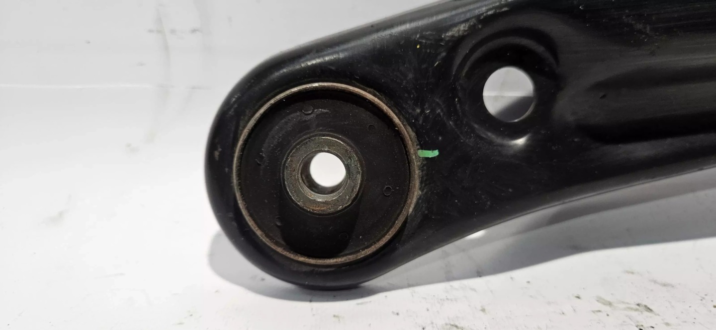 arm right front NISSAN PIXO 2008-13 original