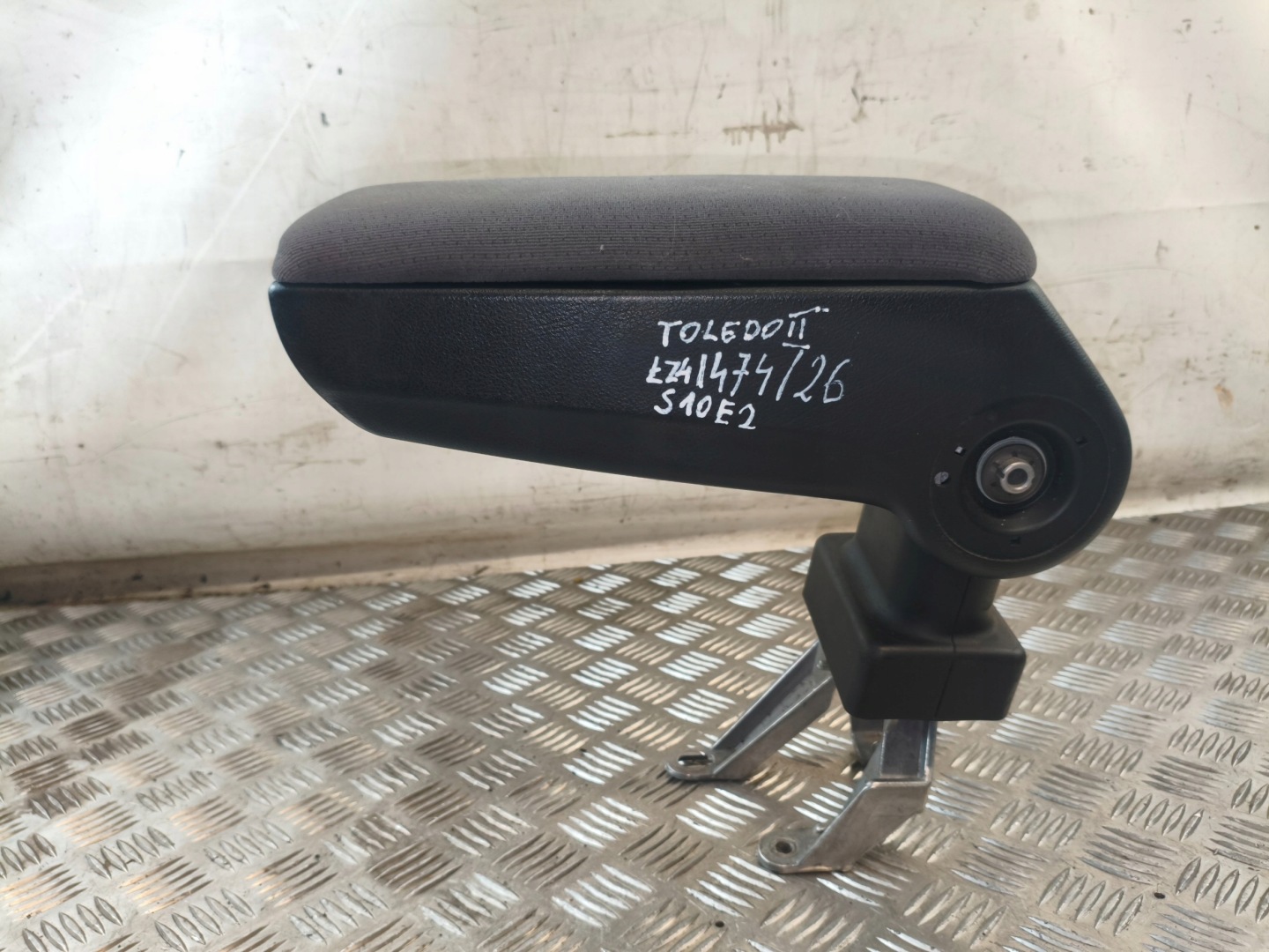 bracciolo SEAT TOLEDO II 2