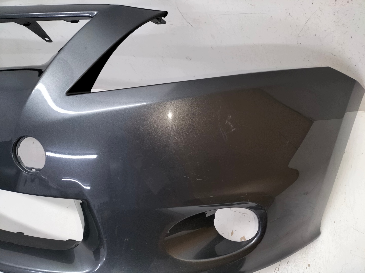 front bumper front TOYOTA AURIS and LIFT 09-12