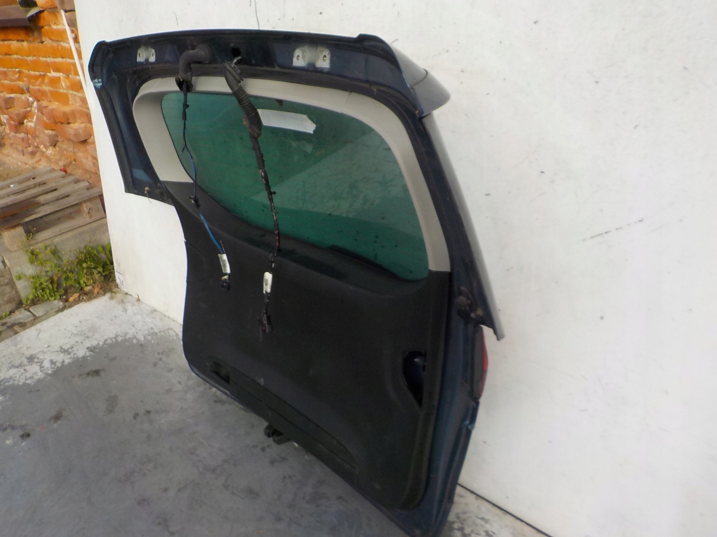 831 OPEL ZAFIRA C boot door rear