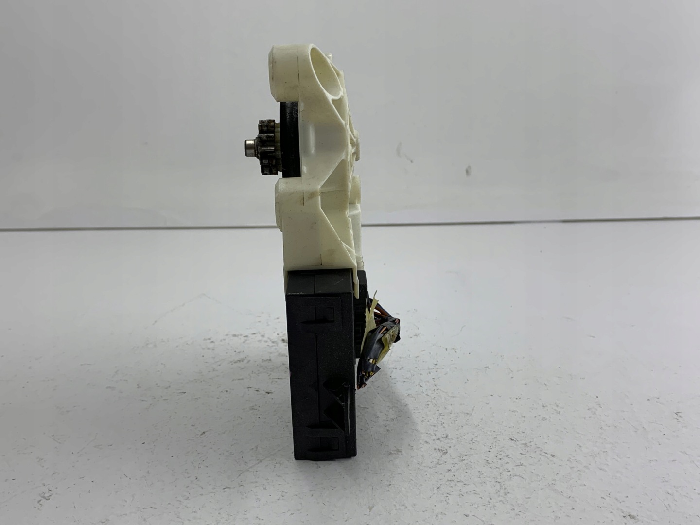 FORD FOCUS MK2 mini motor windows right rear part 981537-102