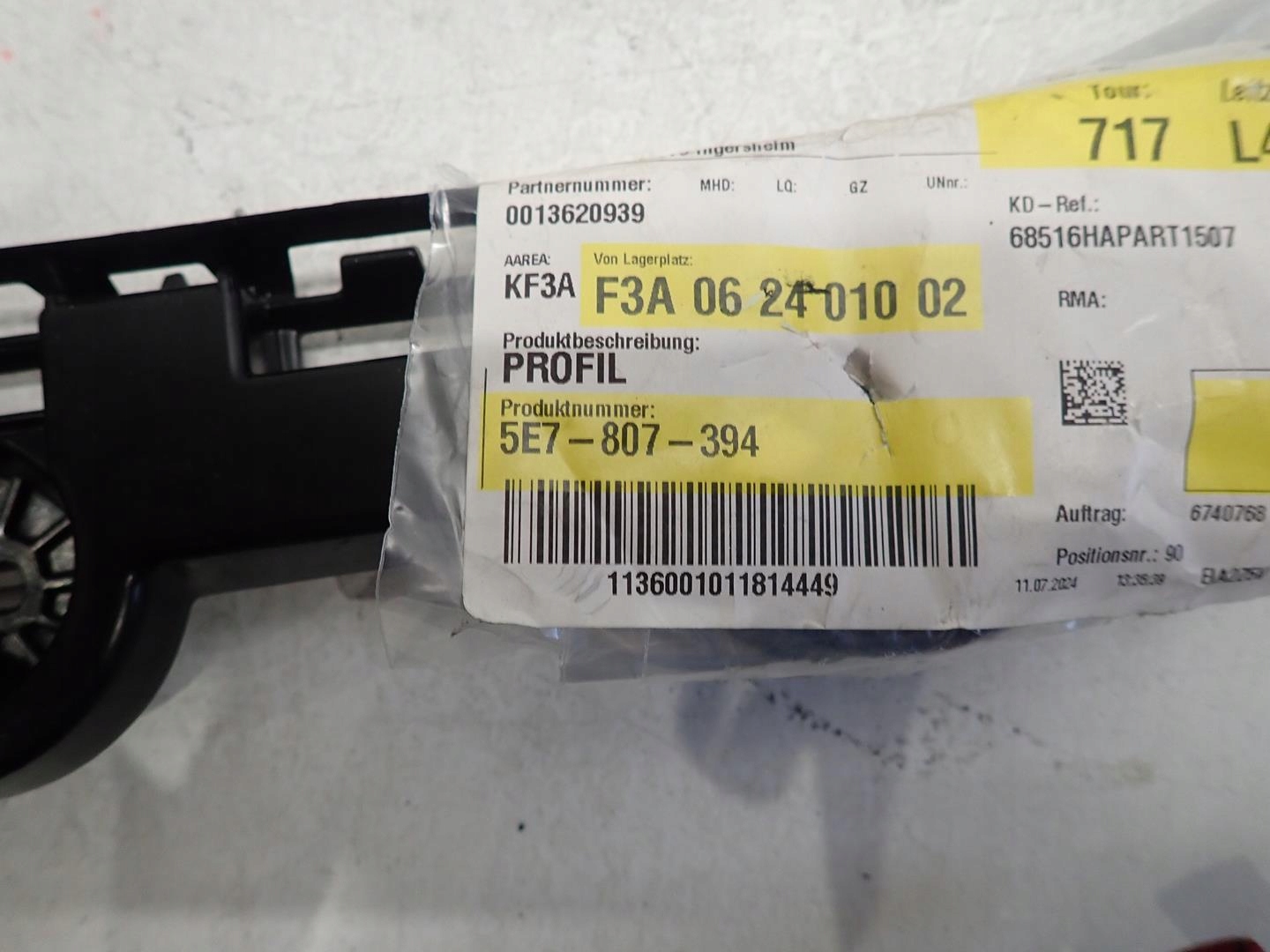 bumper bracket right rear part SKODA OCTAVIA IV 2020- 5E7807394
