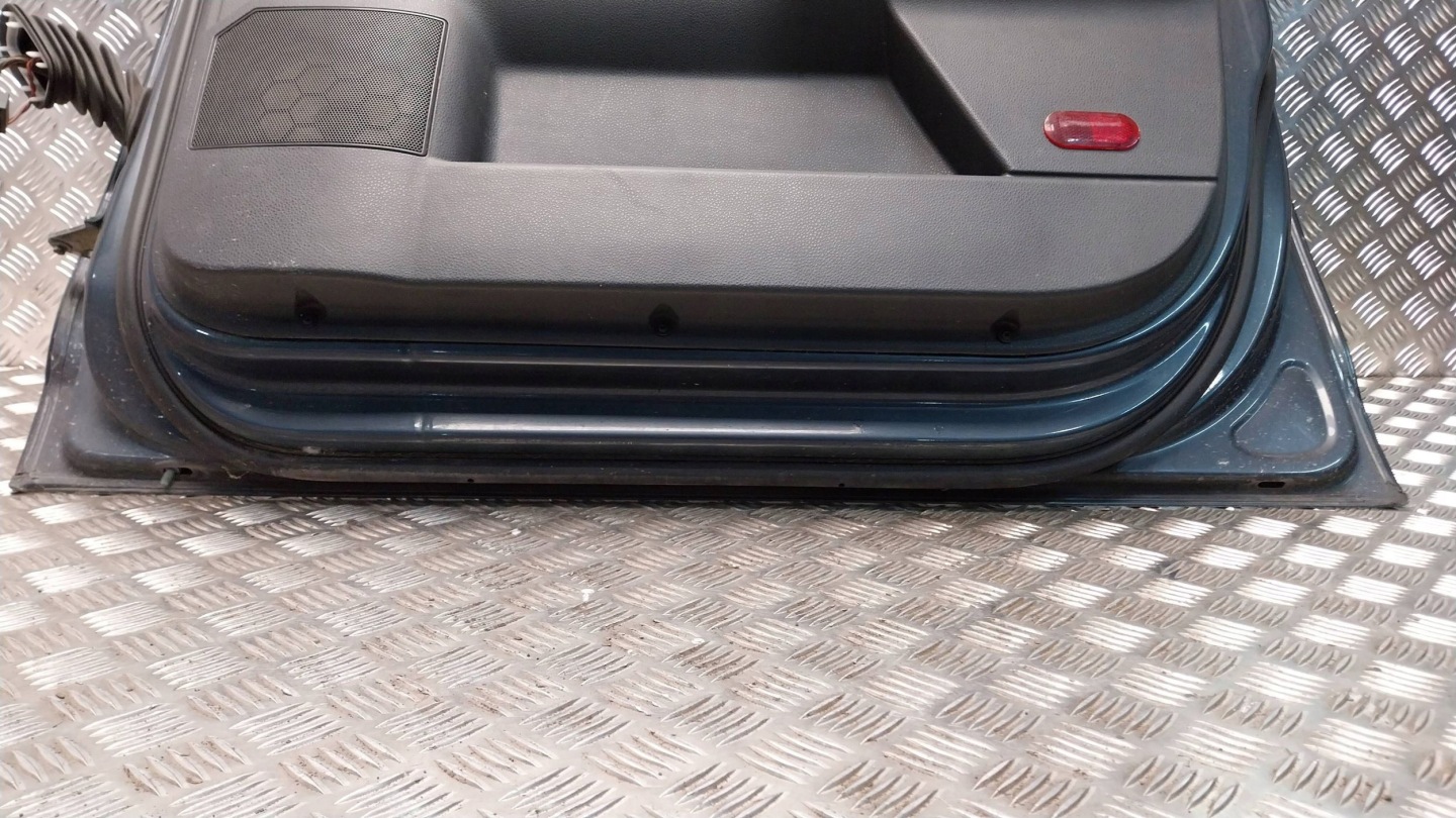 door front right VW POLO 6Q 01
