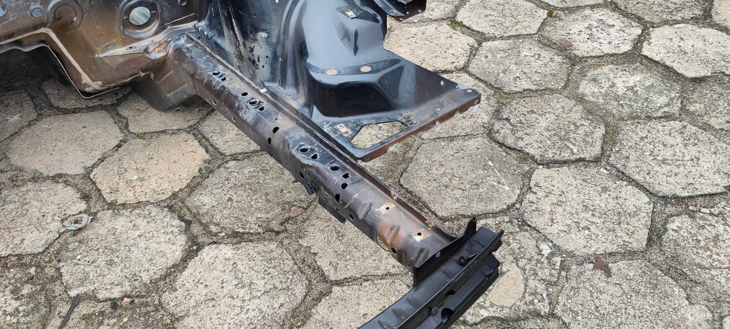 quarter front left quarter Ford Mustang 2010-2014