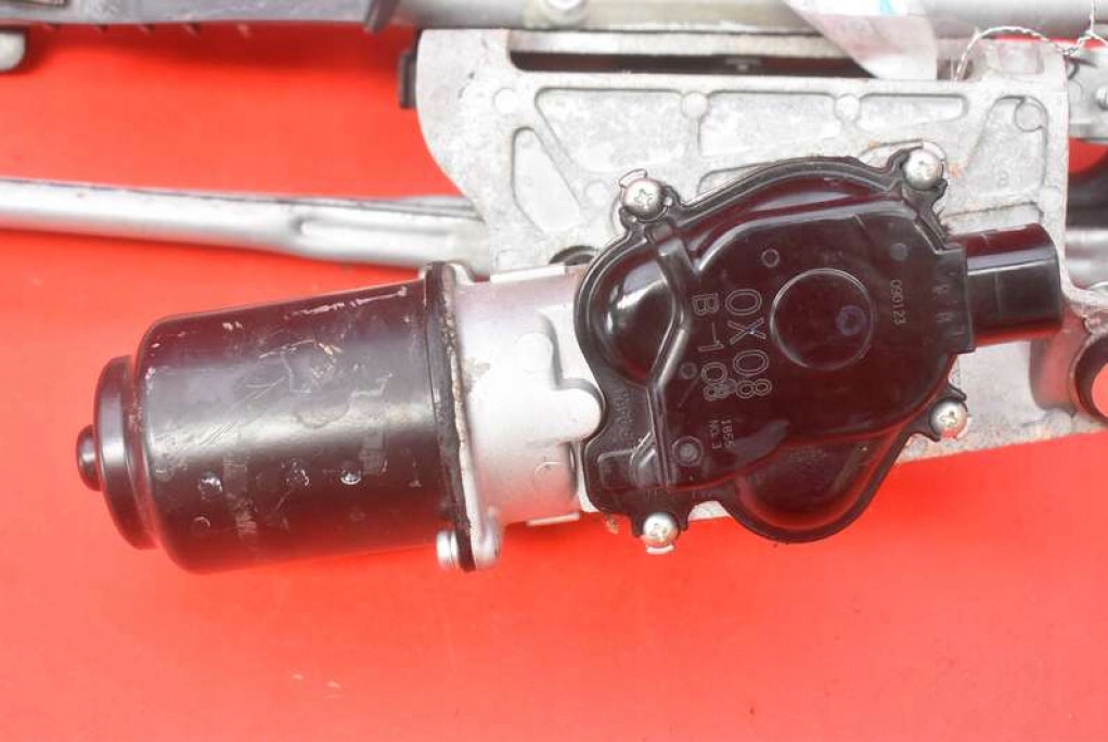 Gestänge Motor Wischer vorne EU BBM46737X MAZDA 3 2 II BL 09-13