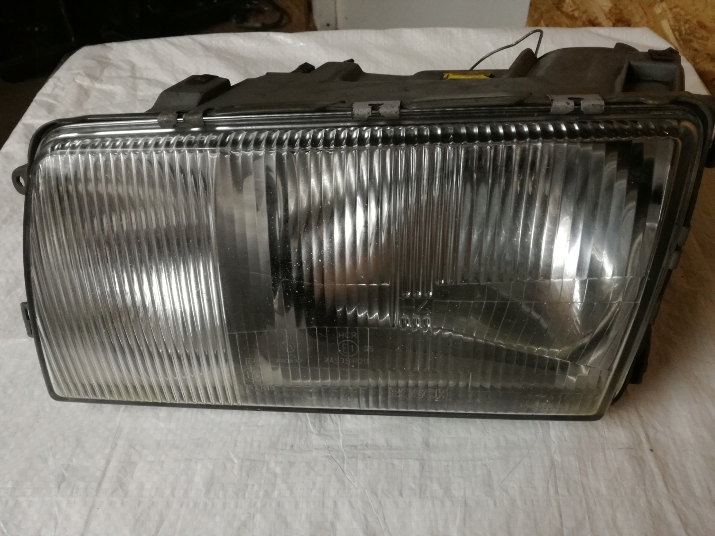 light front left BOSCH MERCEDES W126 1268209461