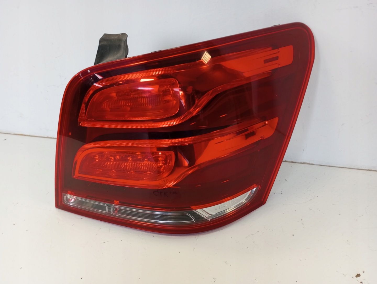 light Mercedes GLK LED LIFT A2049060257 right