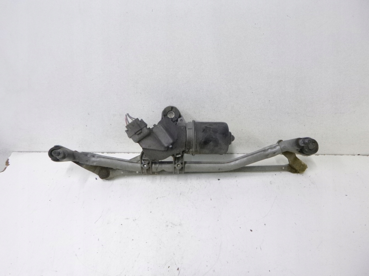 wiper mechanism front Citroen C3 2004r.