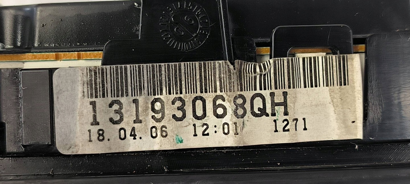 dials clock 13193068QH OPEL SIGNUM