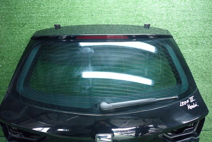 SEAT LEON III KOMBI boot doors rear part
