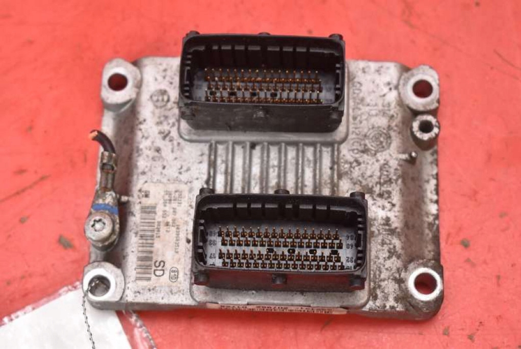 computer control unit of the engine 55350552SD OPEL CORSA 1.2 16V 75 KM 03-06