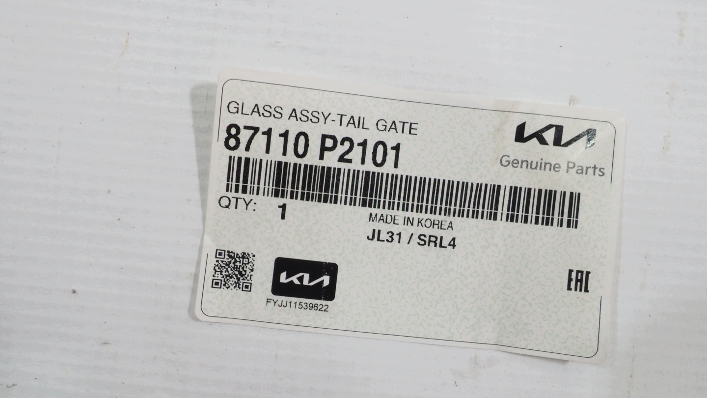 Kia Sorento IV window bonnet boot rear part 87110-P2101