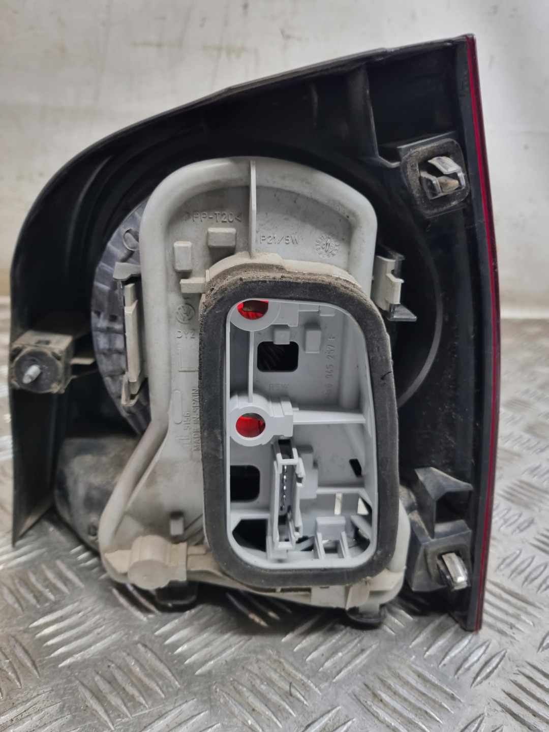 VW POLO 9N LIFT 3D light rear part left