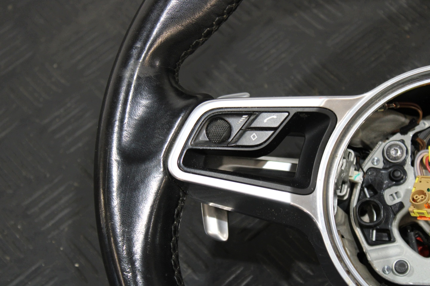 steering wheel, MULTIFUNKCJA with shifting PORSCHE CAYENNE II 2 7P5 LIFT