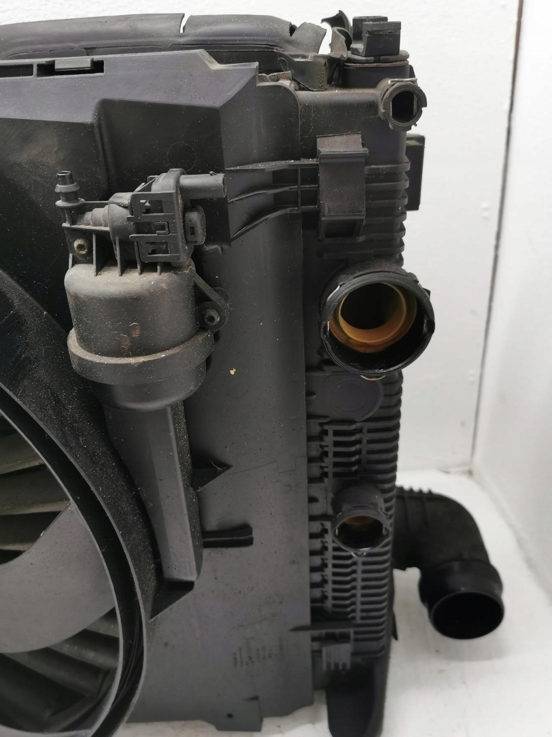 KOMPLET Radiateur MERCEDES E-KLASA W212 2.2 CDI
