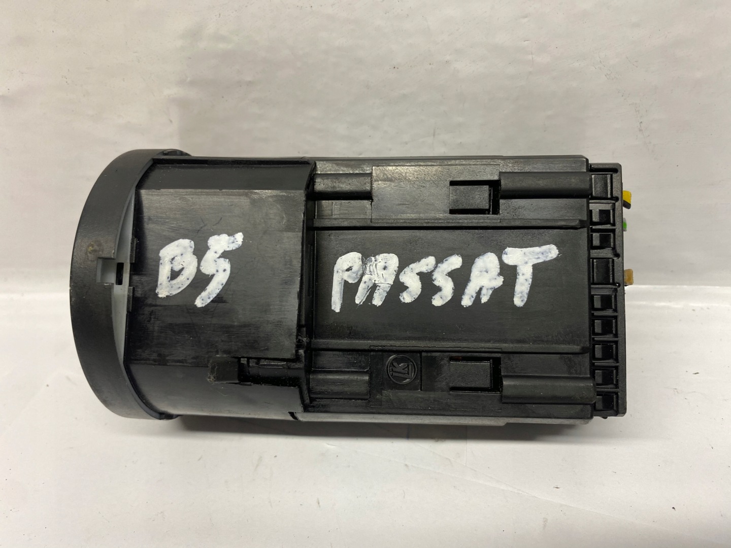 switch switch of the lights Volkswagen 1C0941531