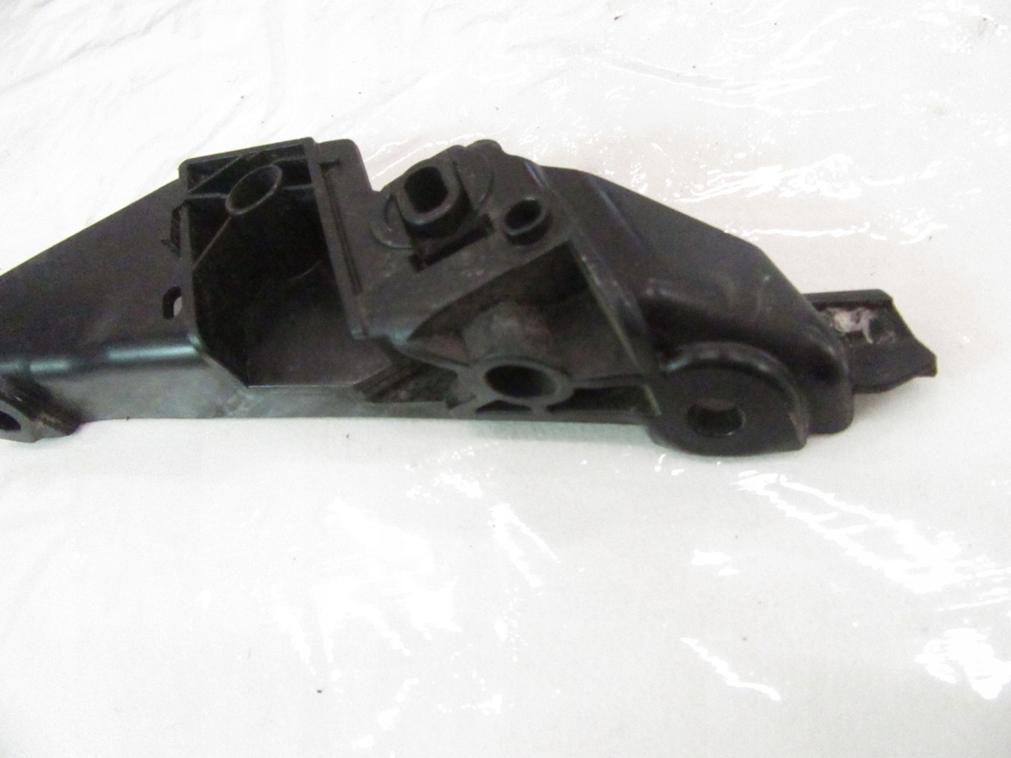 limiter moulding bonnet boot left rear part BMW F11 KOMBI