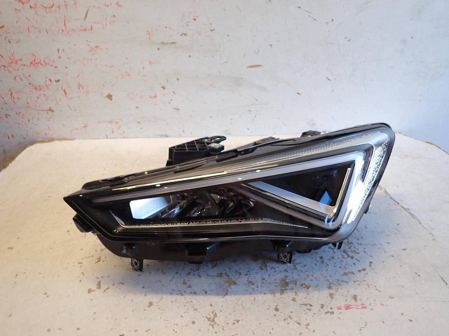light front front left CUPRA FORMENTOR 2020- FULL LED 5FG941007H