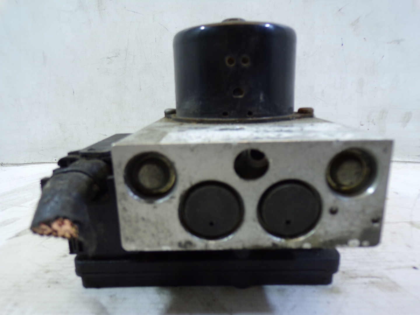 Pompa ABS MERCEDES W203 2.2 CDI A0054312912Q01 (1)