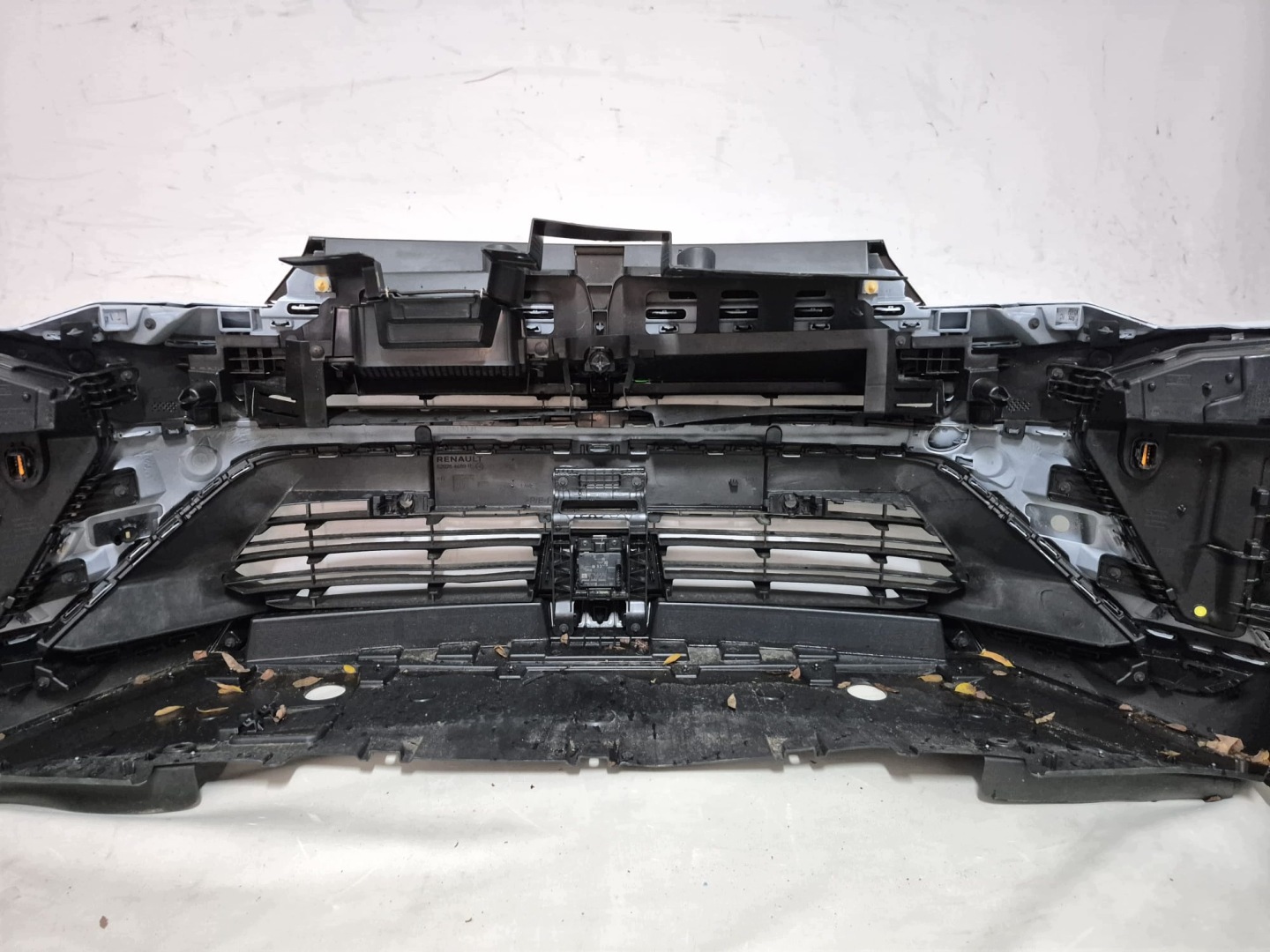 RENAULT CAPTUR II 2 LIFT 24- bumper front front 6XPDC RADAR 620264889R