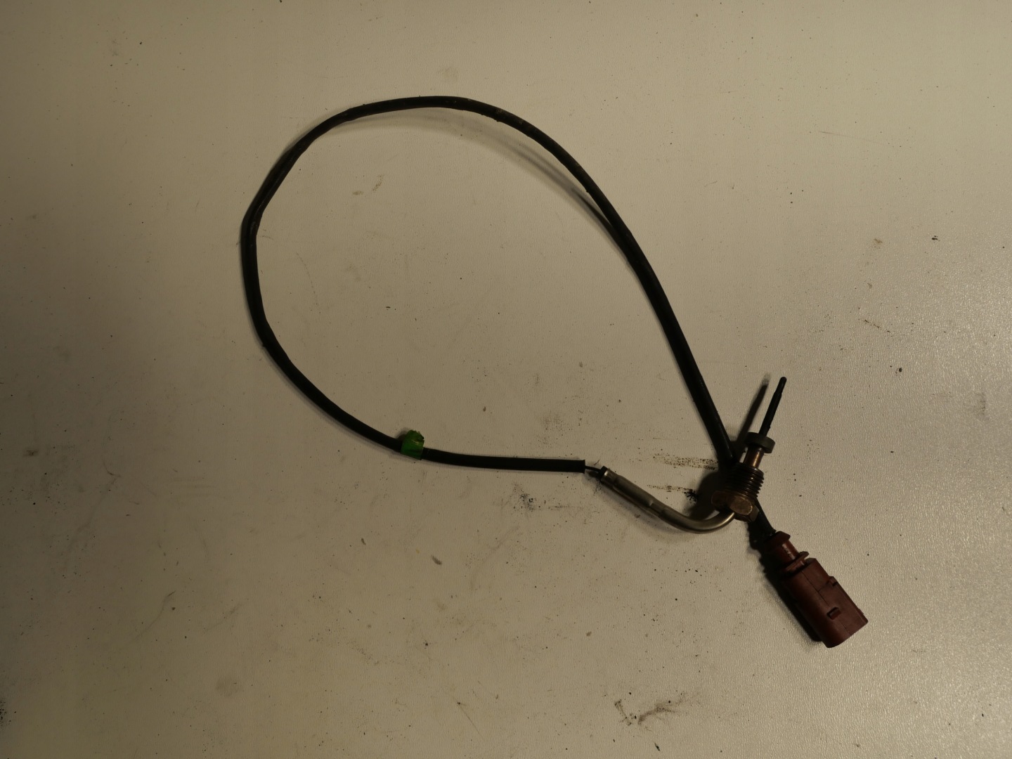 Sensor TEMPERATURY Gase VW SEAT SKODA 03L906088CL
