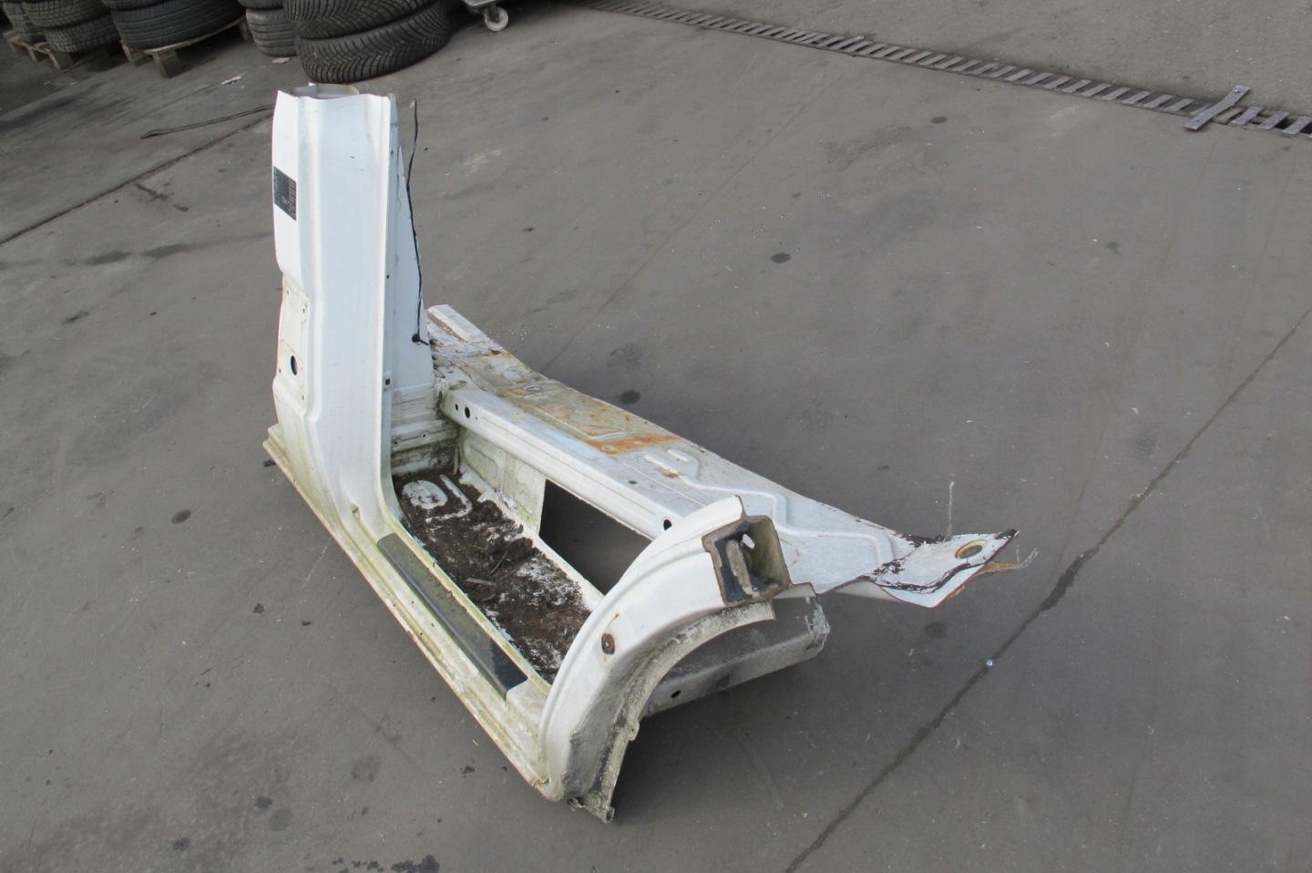 VW VOLKSWAGEN CRAFTER and 2E threshold pillar right front quarter