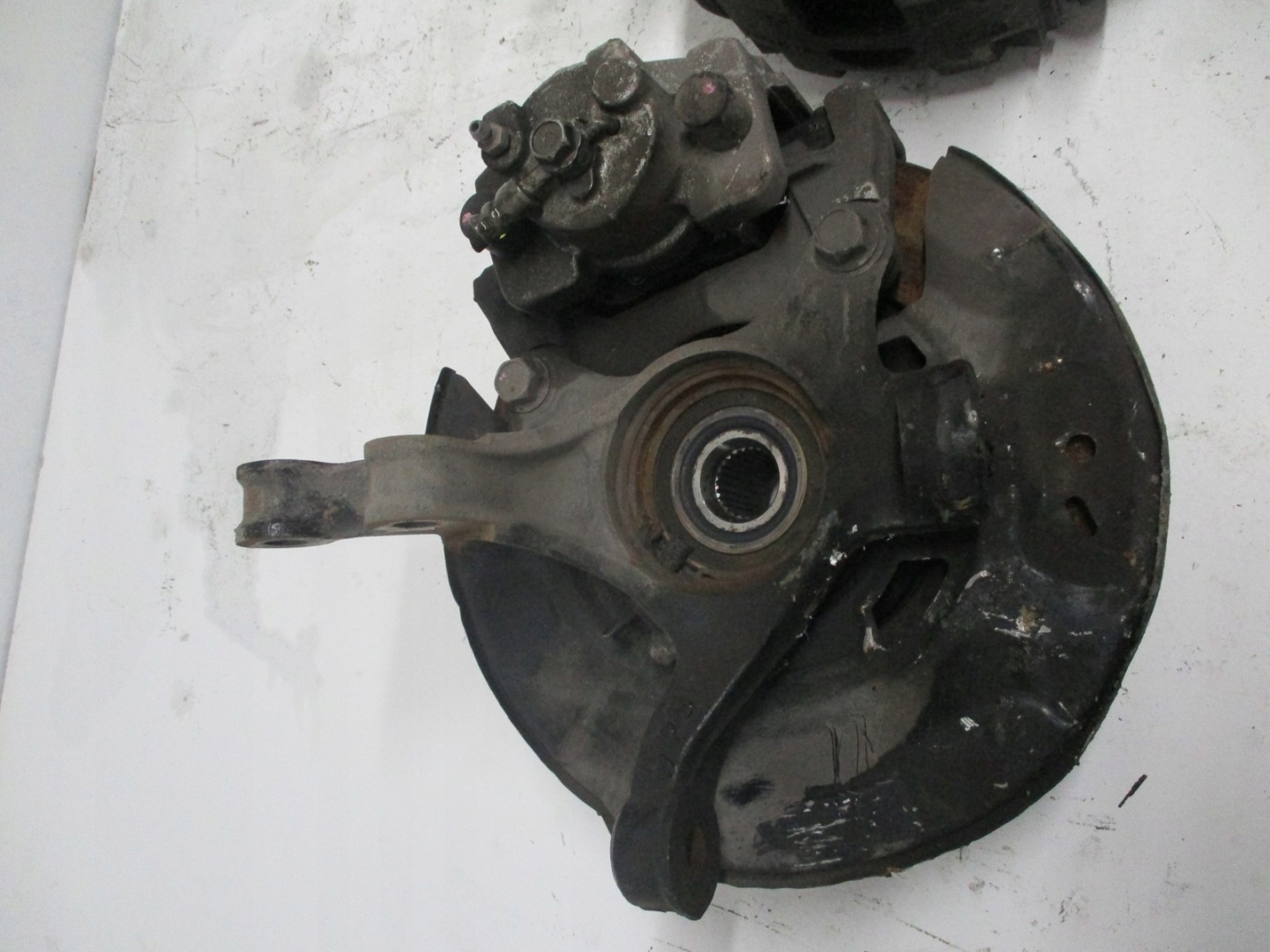 swing front Toyota Yaris 3 III 1,5HYB right