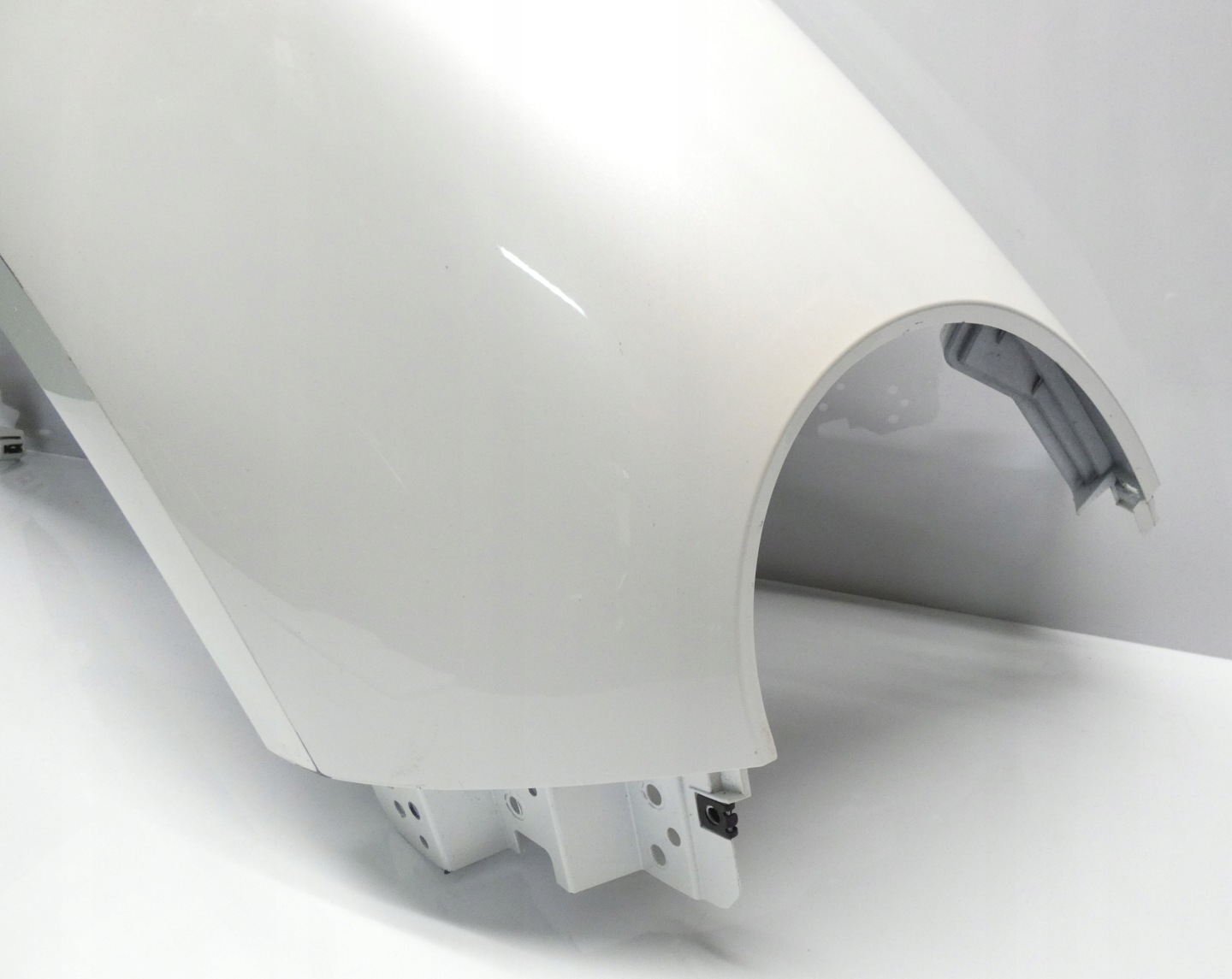 ORA FUNKY 8403102XNW 2022-fender right front front