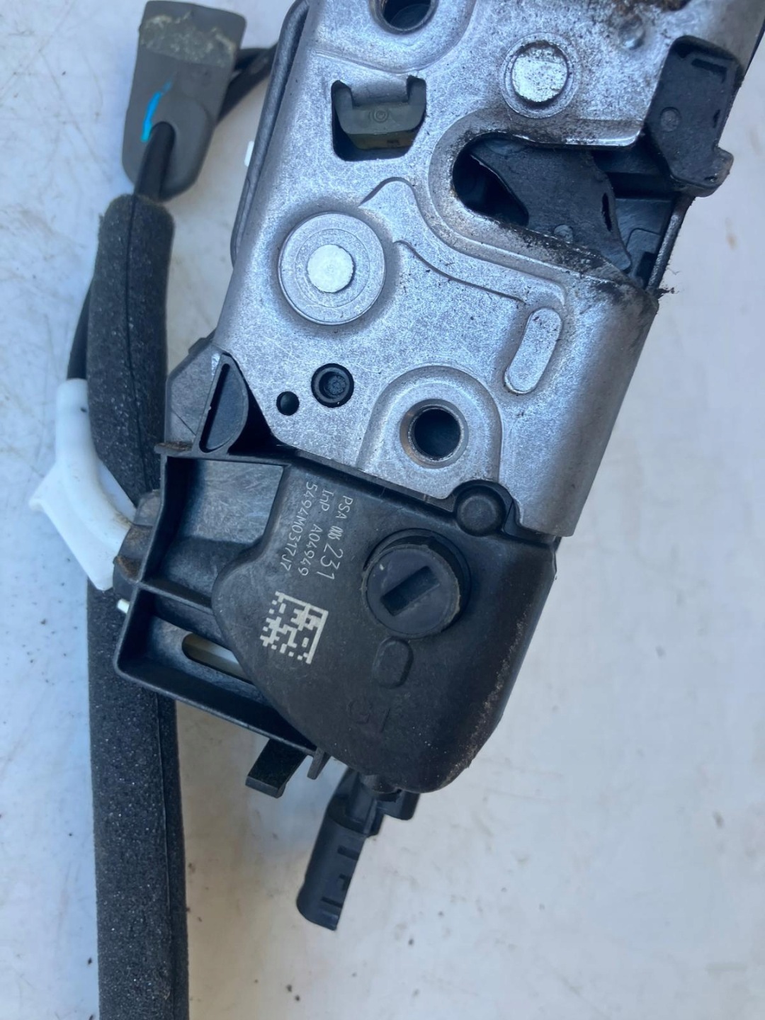 lock door left front PEUGEOT 3008 5008 and PSA006231