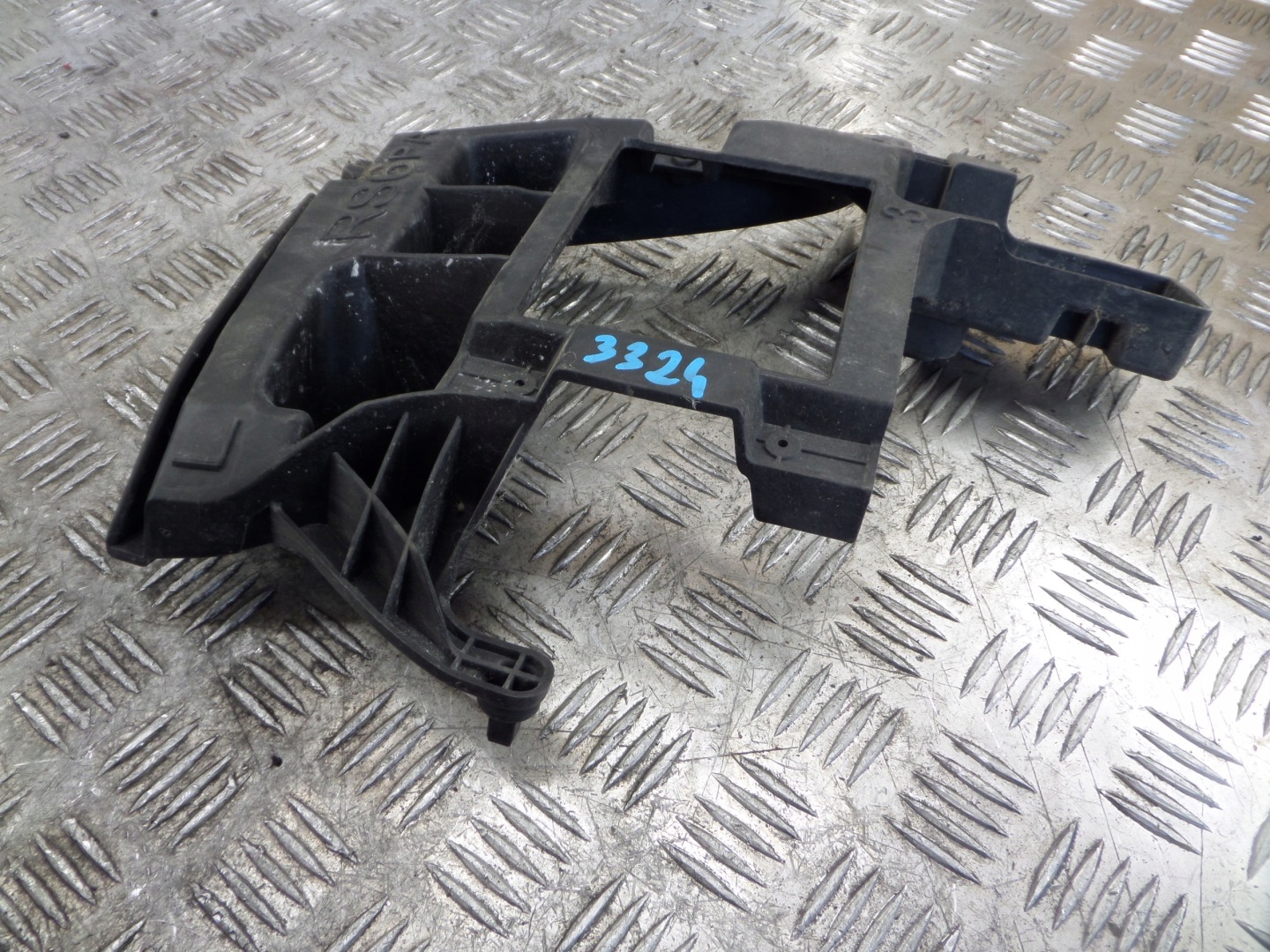 bumper bracket left rear part AUDI RS6 4G 4G9 C7 LIFT