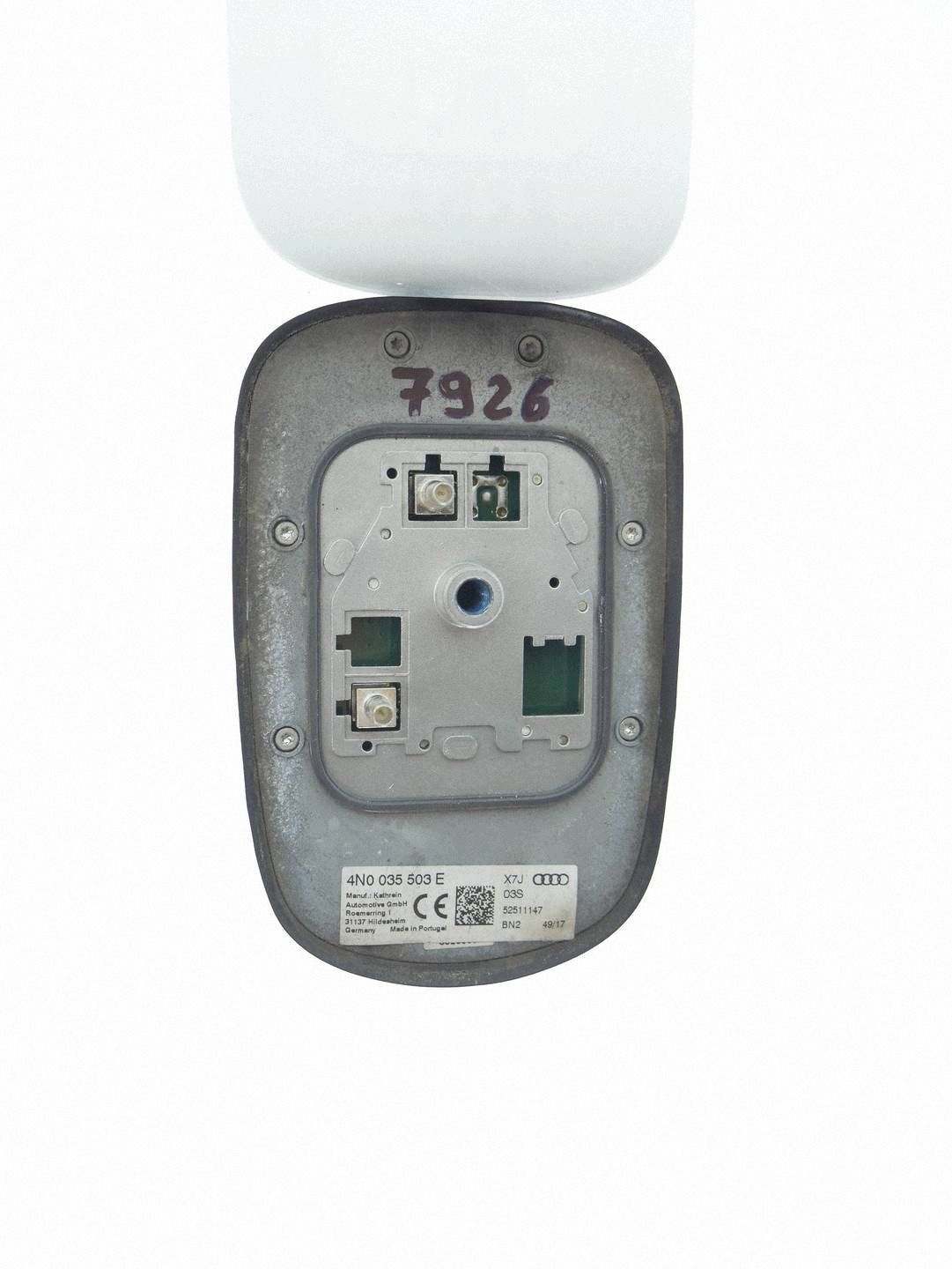 antenna karosszéria 4N0035503E A8 D5