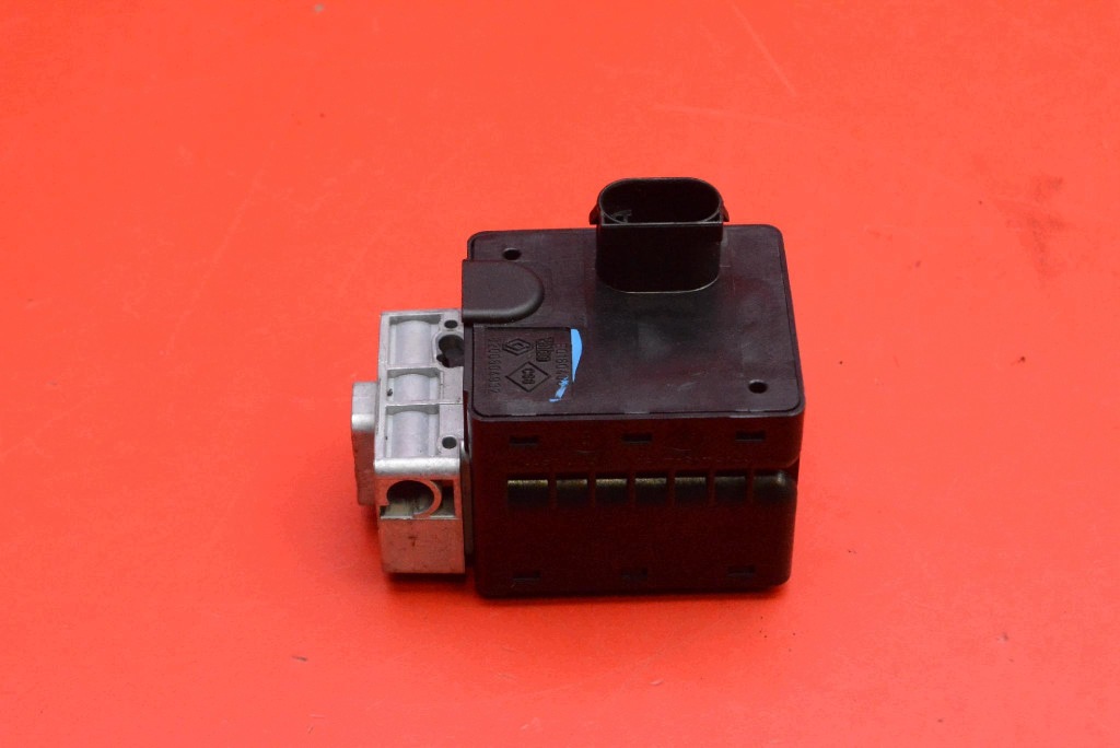 button START/STOP player KARTY 285909828R RENAULT LATITUDE 1 and 2.0 DCI