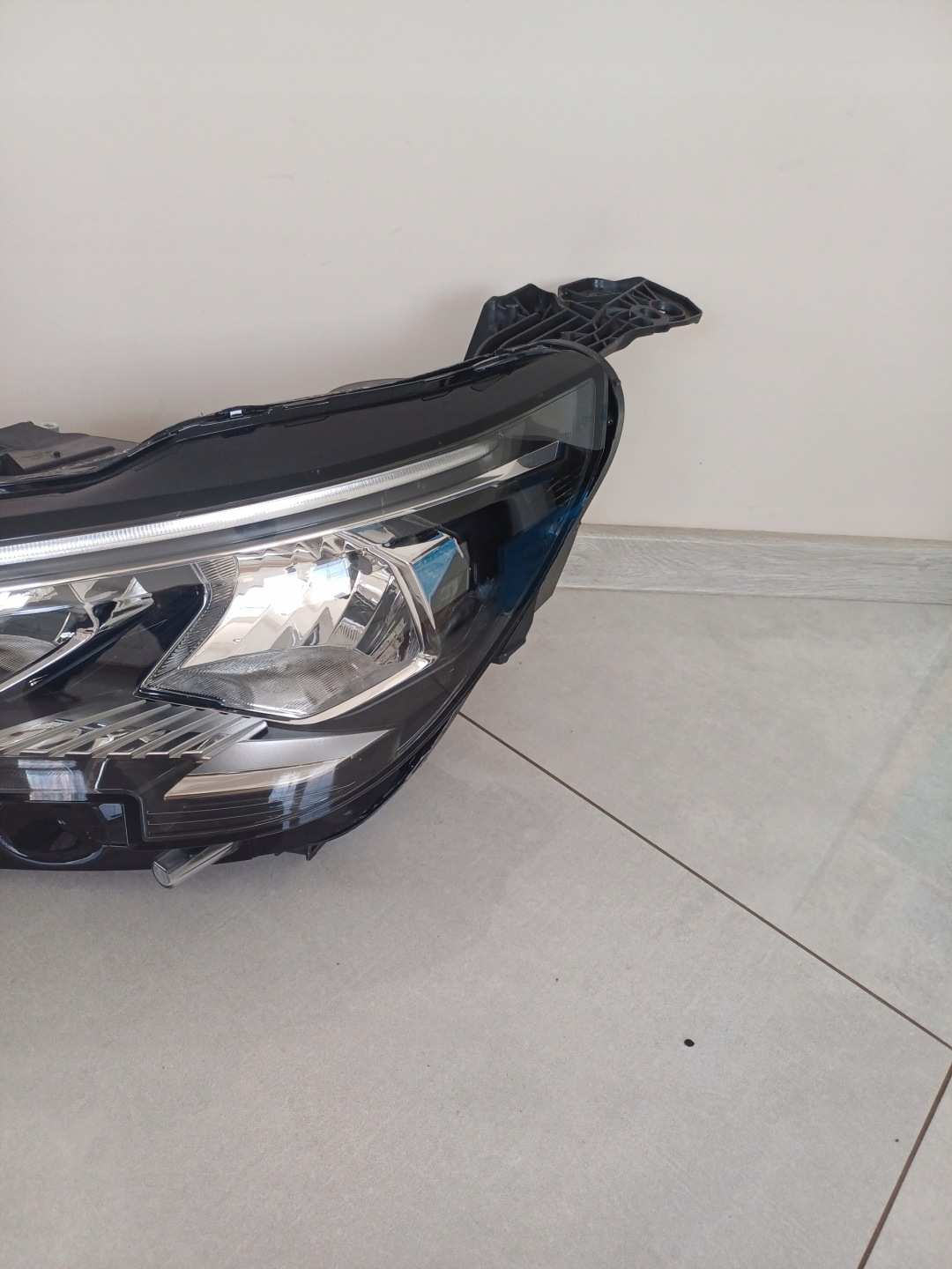 light left front front PEUGEOT 3008 5008 II 2 90094692