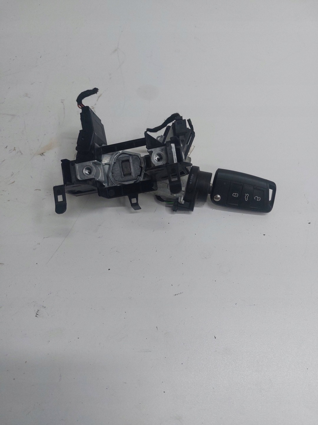 VW POLO 6R 6C ignition key 6C0905865 1K0905851