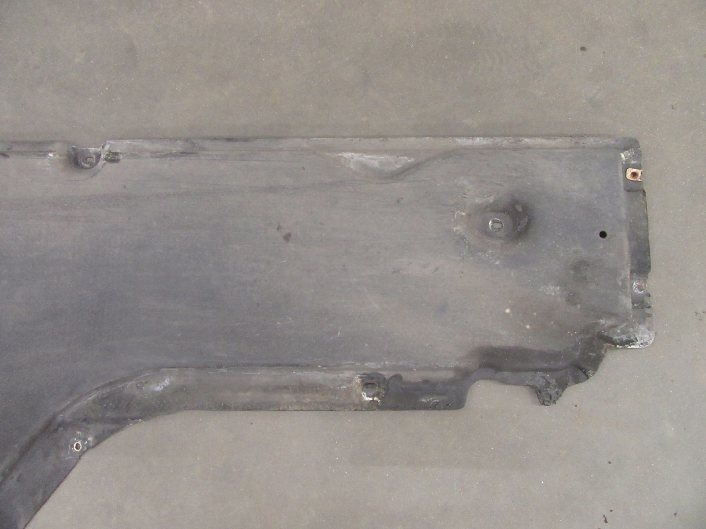 cover chassis right BMW e60 e61 sedan KOMBI