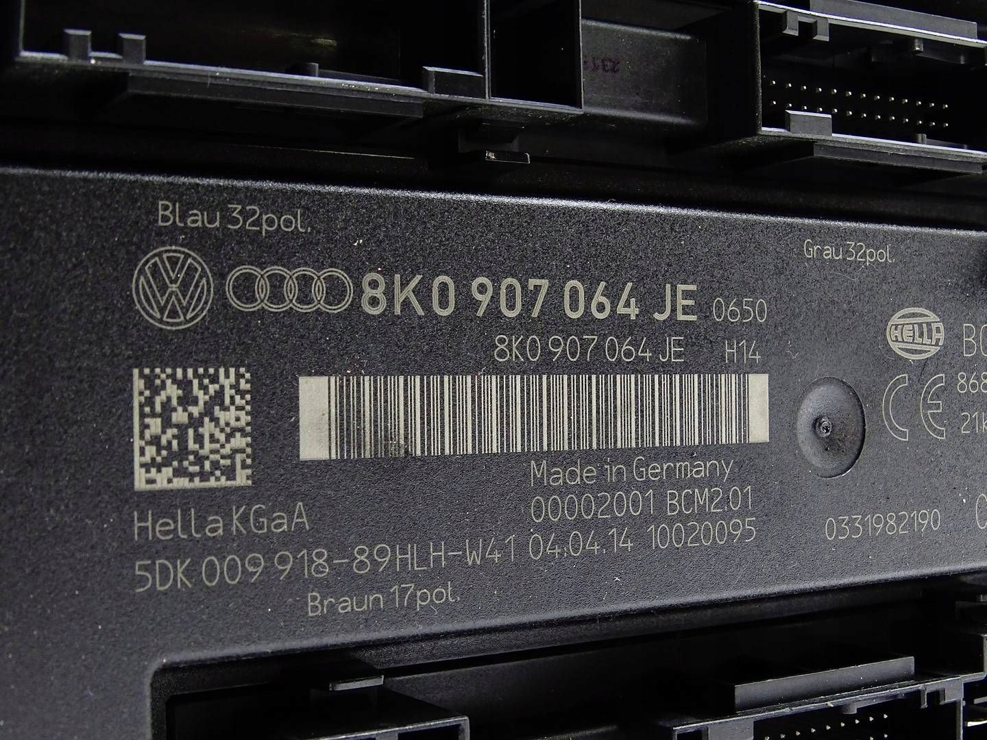 module control unit KOMFORTU BCM AUDI A4 B8 A5 8T LIFT 8K0907064JE