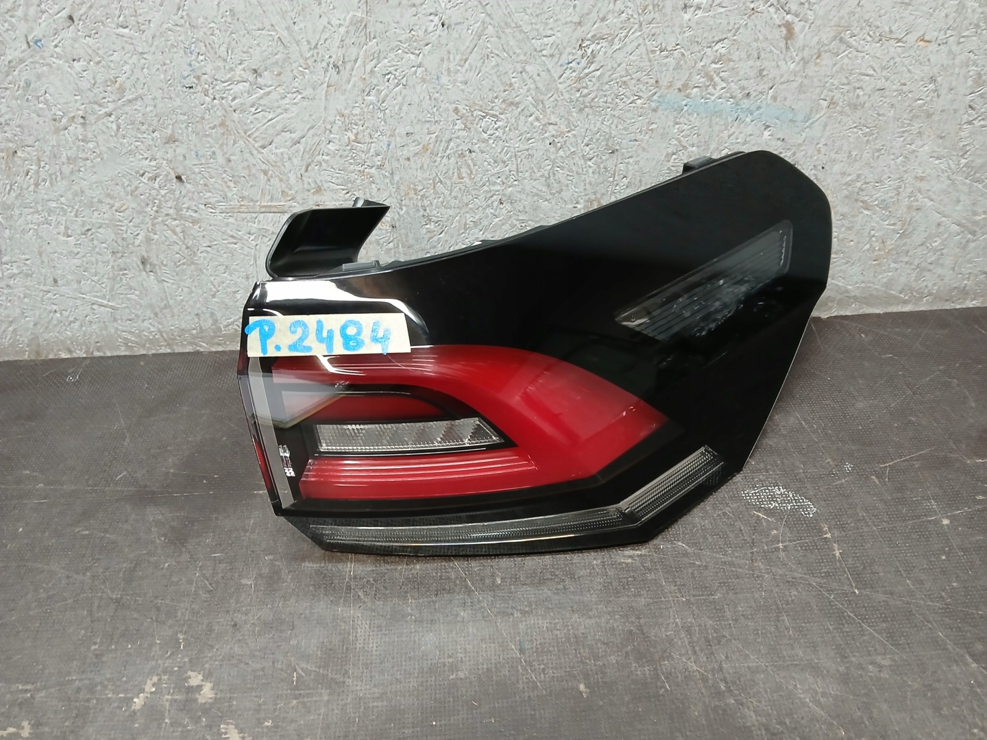 light rear part right VW TAIGO LED 2G7945096