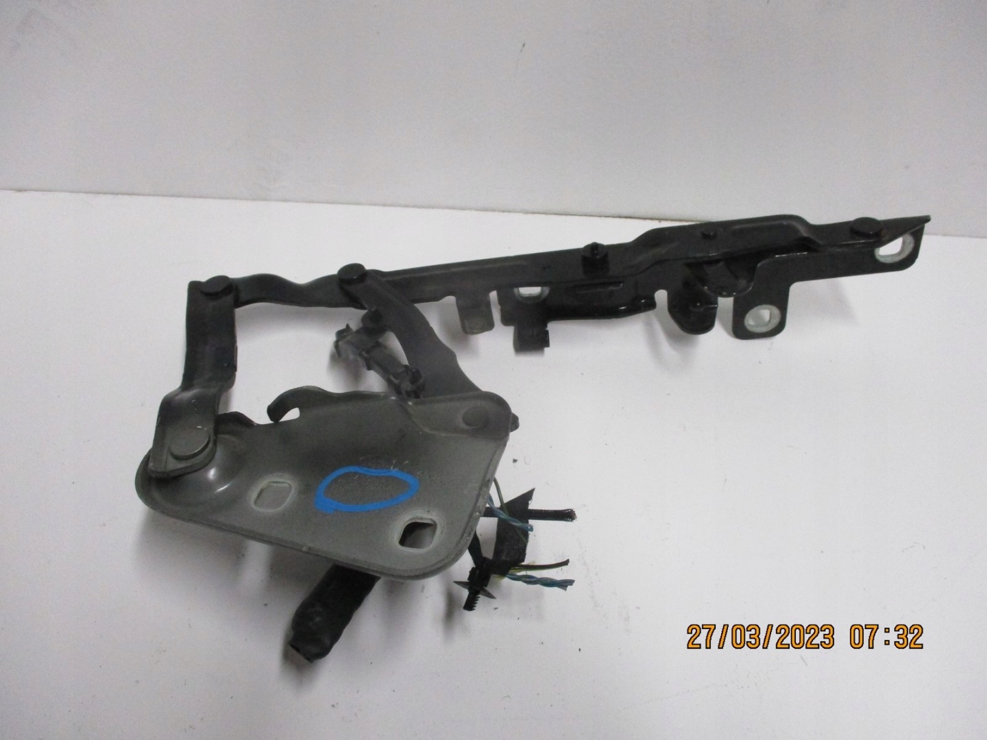 hinge bonnets RANGE ROVER EVOQUE LIFT PIROTECH
