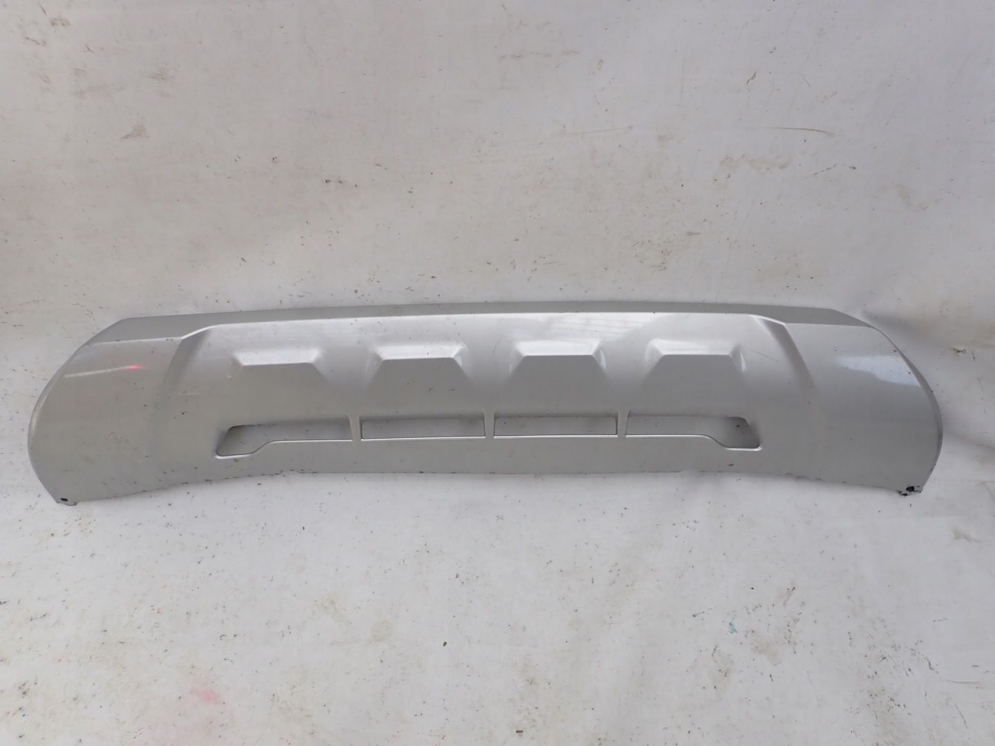 MITSUBISHI L200 19- spoiler předek přední