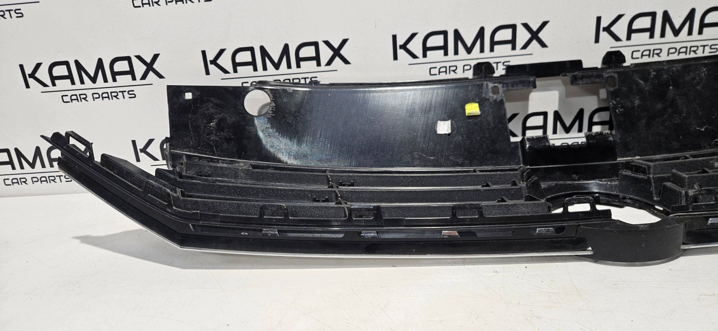 front prekladgrill front VW PASSAT B8 14- original 3G0853653