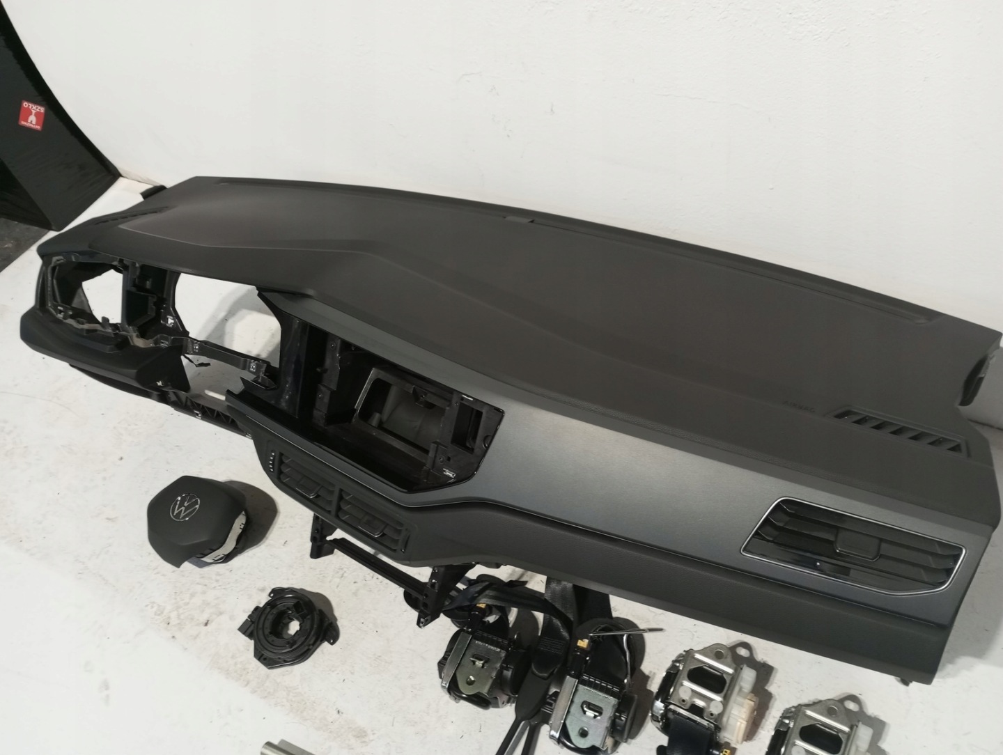 dashboard VW TAIGO 2G7