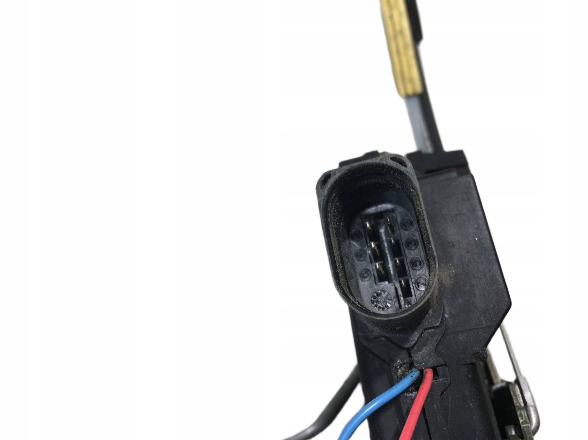 lock door right rear part AUDI A6 C5 7 PIN
