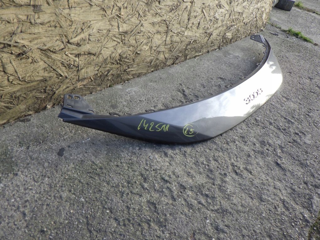 PEUGEOT 3008 II LIFT 20- moulding front bumper