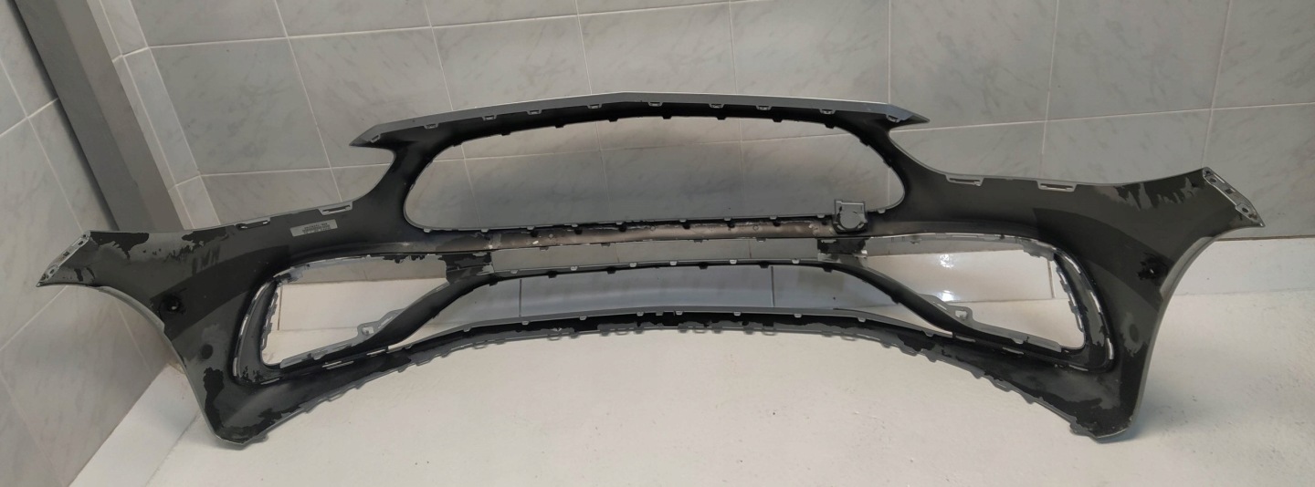 MERCEDES C KLASA 206 AMG Frontstoßstange vorne