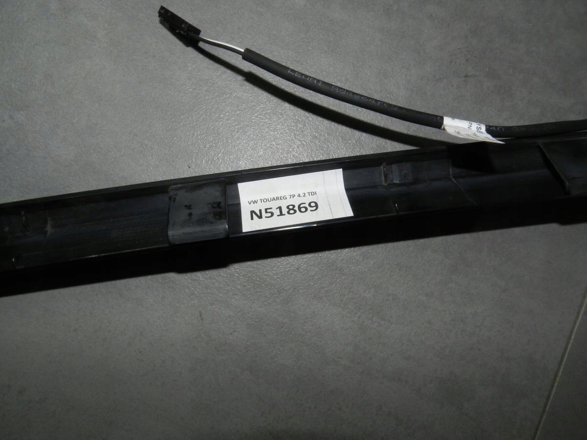 VW TOUAREG 7P Joint du capot 7P6827712
