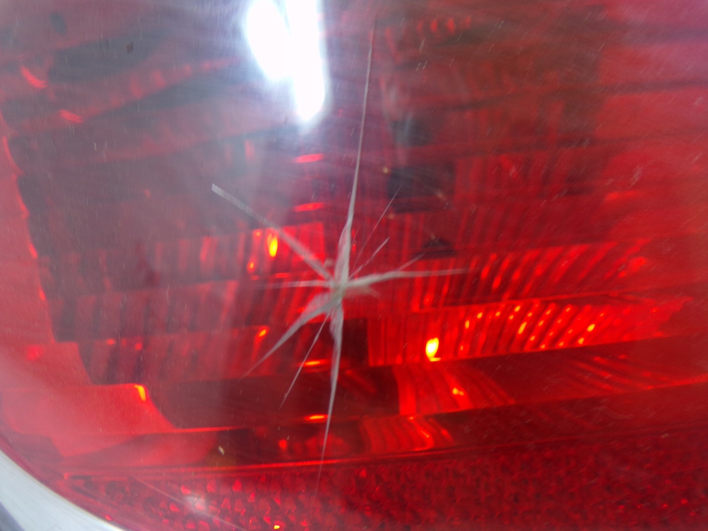light rear rear part left OPEL ASTRA H HB 5D (3) (K1)