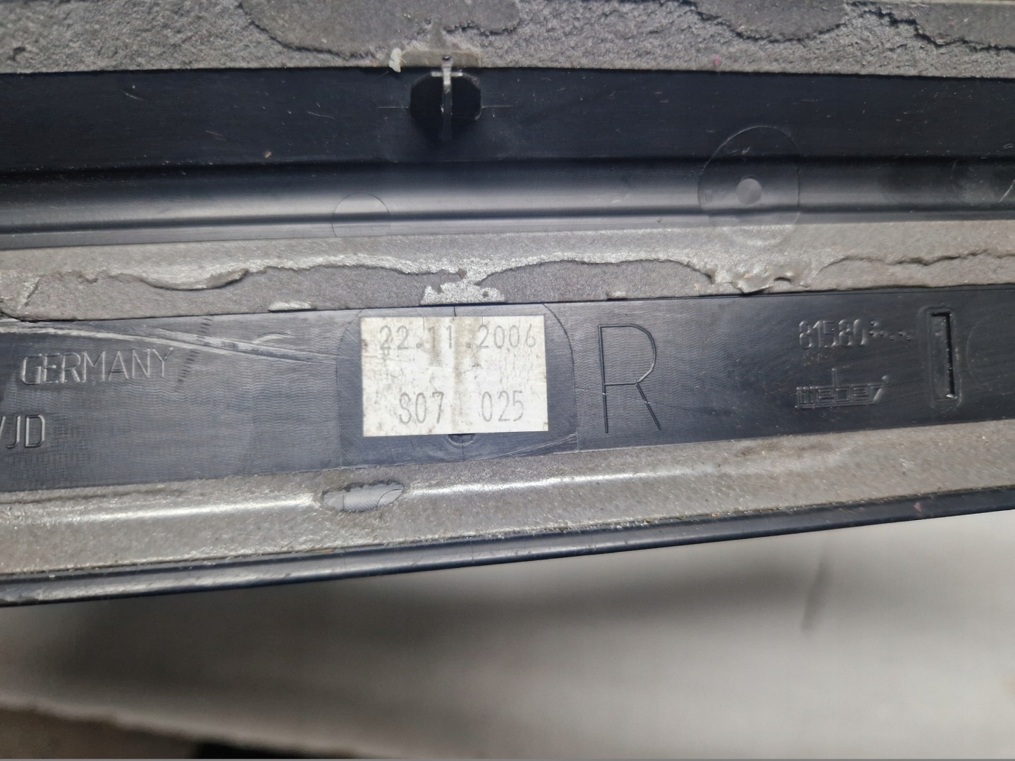 moulding threshold right front right front AUDI Q7 4L S-LINE 4L0853374A