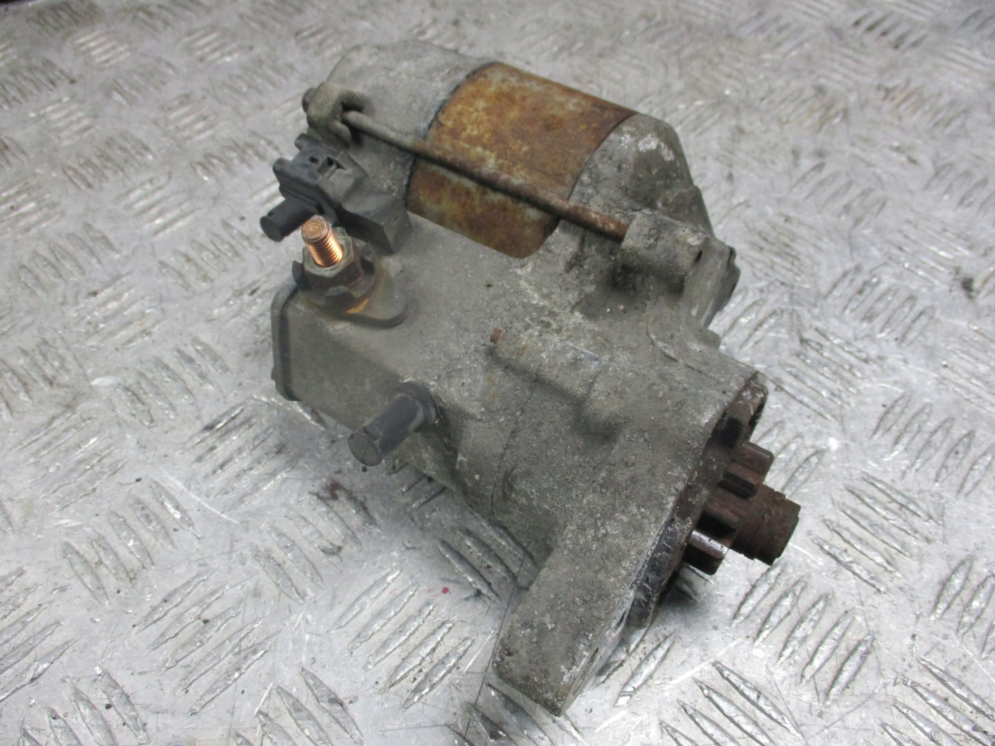 startér Toyota Yaris a 1.4 D4D 28100-33050