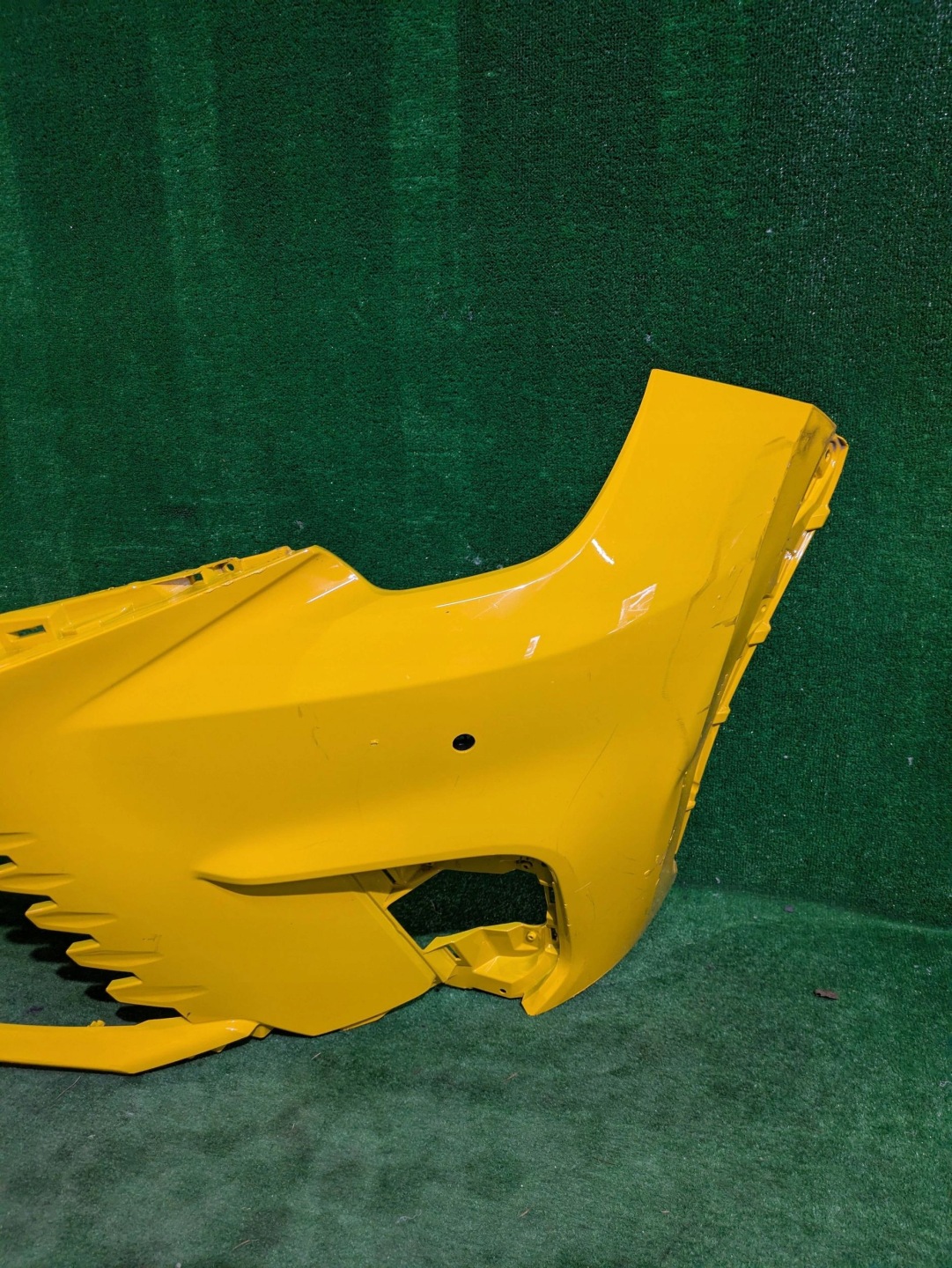 front bumper front LEXUS LBX 23- NR.Z7525